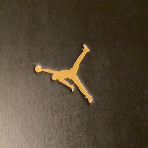 Meet your Posher, Cari